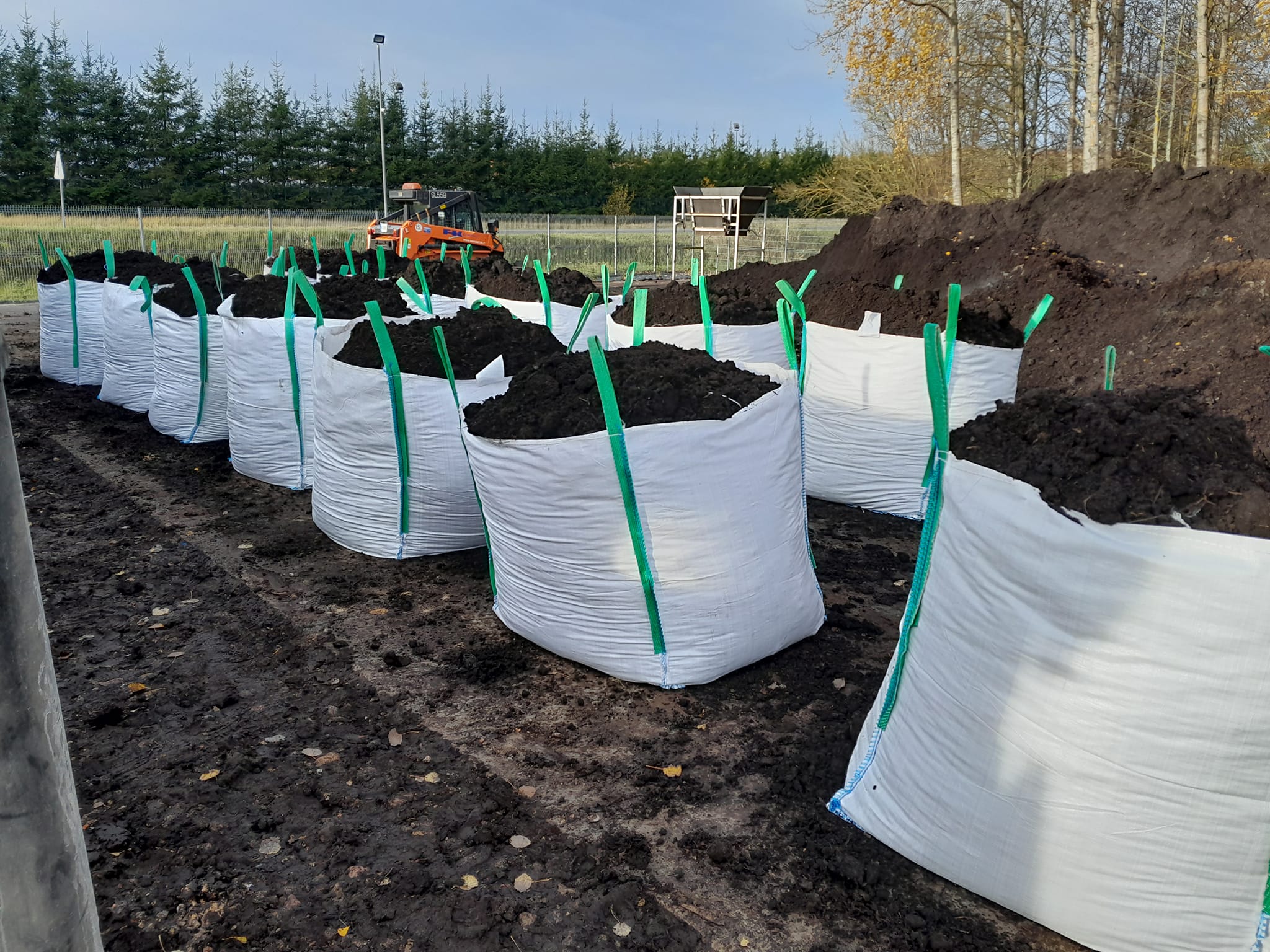 juodzemis big bag maisuose
